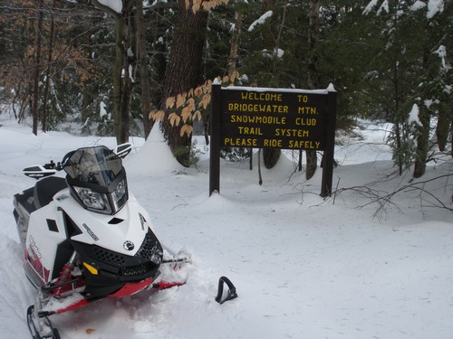 trailsign.jpg trailsign.jpg